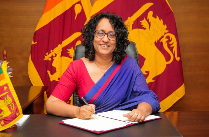 තීරණ ගැනීමේදී කාන්තාවන් බැහැර කිරීම අහඹු සිදුවීමක් නොවේ – අගමැති හරිනි