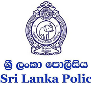 අරක්කු බෝතලයක් නිසා පොලිසියේ තුනකට අවුරුදු 7ක සිරදඬුවමක්