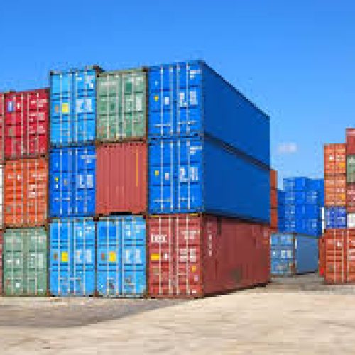 බහාලුම් ප්‍රවාහන ගාස්තුද ඉහළ දැමීමට සිදුවන බව ලංකා භාණ්ඩ ප්‍රවාහන සේවා සංගමය පවසයි